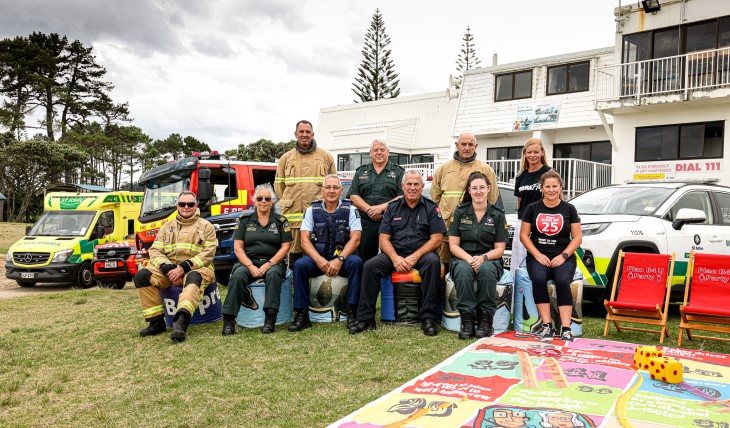 A group photo featuring representatives of all the agencies involved in Safer Coromandel. 