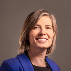 Lisa Williams Headshot