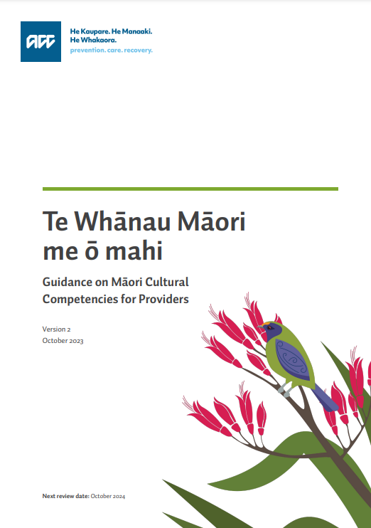 Cover image of Te whānau Māori me ō mahi document