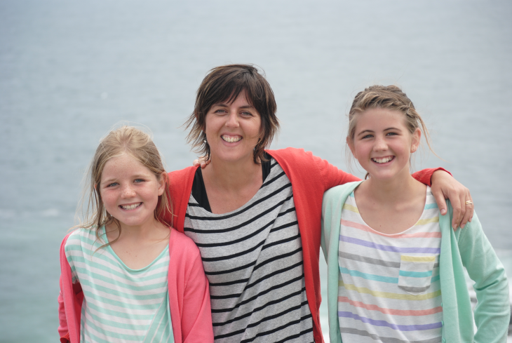 Jamie Astwood with her mother and sister. 